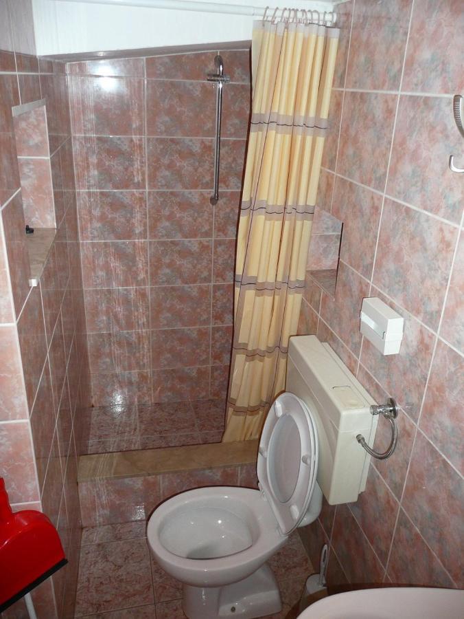 Studio Apartman Podgora Buitenkant foto